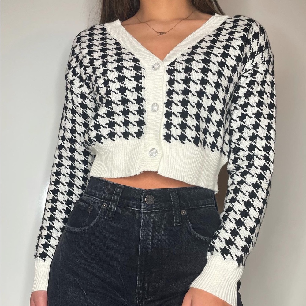Cropped Sweater